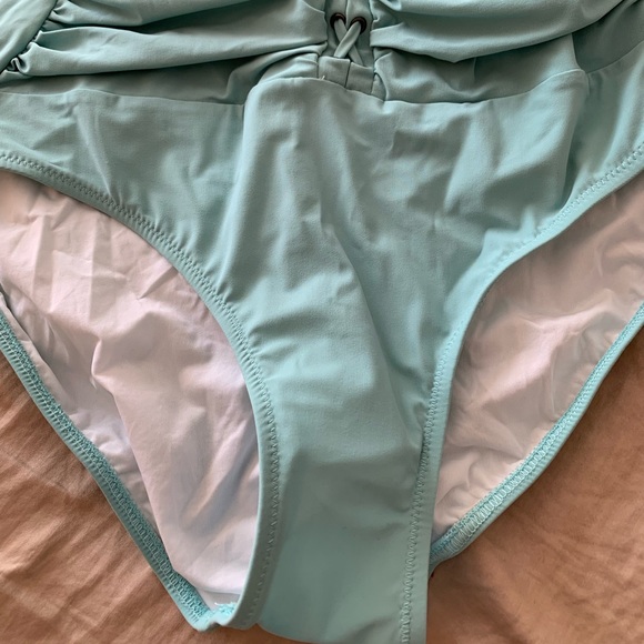 Gottex Swimsuit 12D - Picture 7 of 14